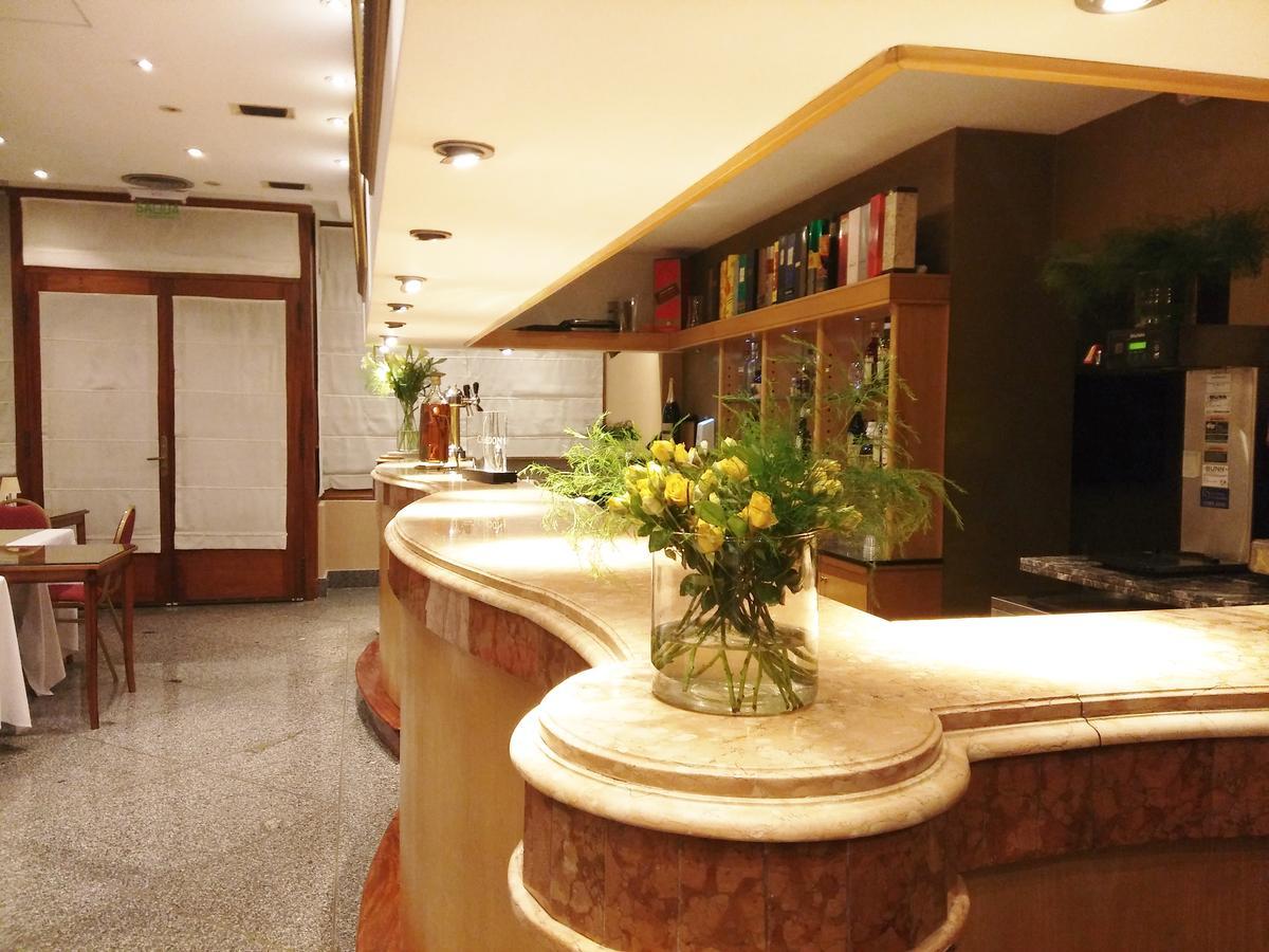 Hotel Irun Buenos Aires Dış mekan fotoğraf